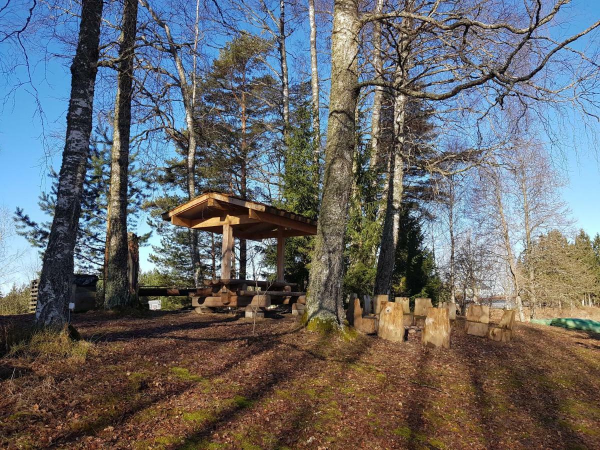מלון Jõesuu Soomaa Water Camp מראה חיצוני תמונה