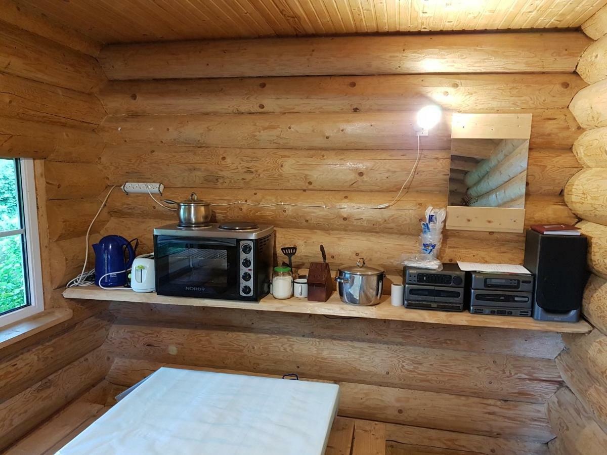 מלון Jõesuu Soomaa Water Camp מראה חיצוני תמונה